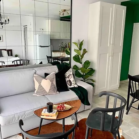 Aria Sea View Apartman *