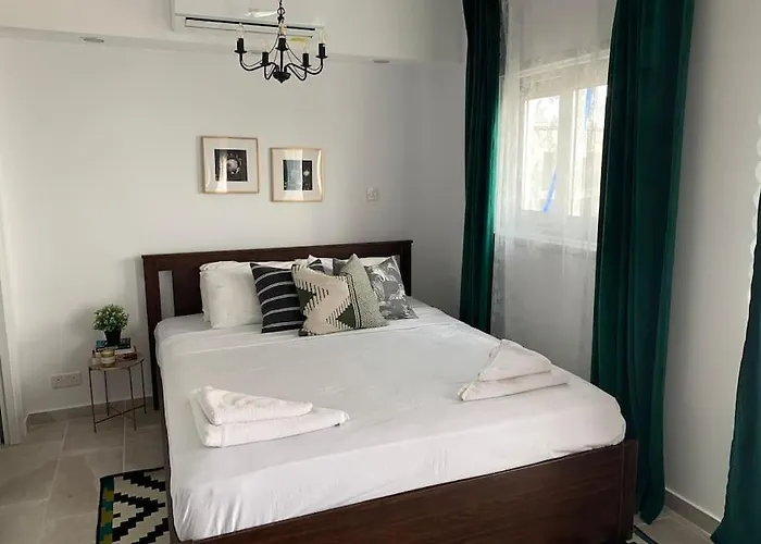 Aria Sea View Apartmán Larnaca